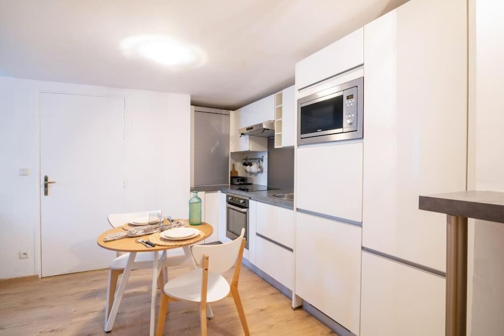 Appartement Le Studio De La Cathedrale à Beauvais Extérieur photo